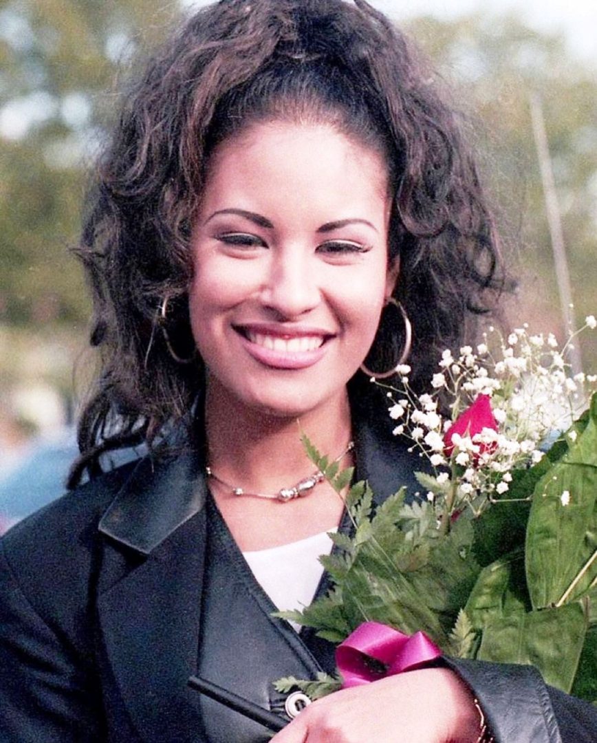 Selena Quintanilla Perez Remembering the Tragic End of a Music Icon